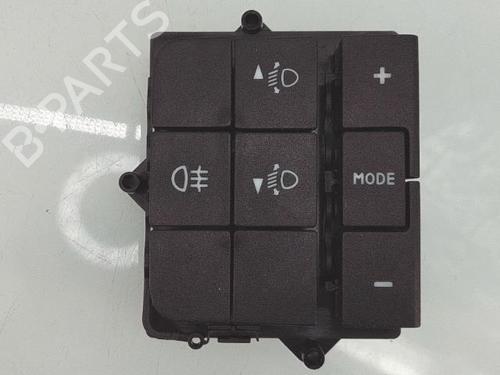 Used Headlight switch LANCIA MUSA (350_) 1.3 D Multijet (350.AXM11, 350.AXM1A, 350.AXI1A) (95 hp) 29040376