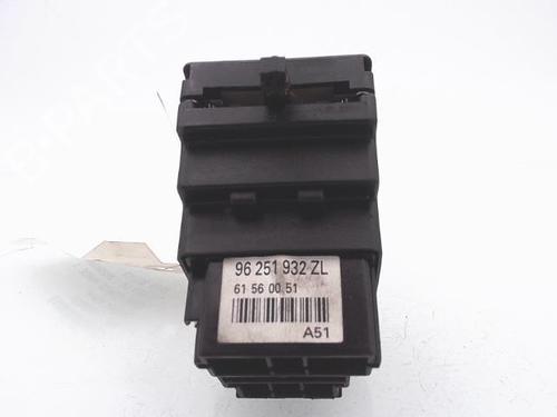 Used Switch CITROËN XSARA PICASSO (N68) 2.0 HDi (90 hp) 25363630