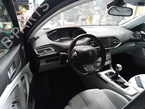 Front right panel PEUGEOT 308 II (LB_, LP_, LW_, LH_, L3_) 1.6 THP 125 | BP27158753C59 