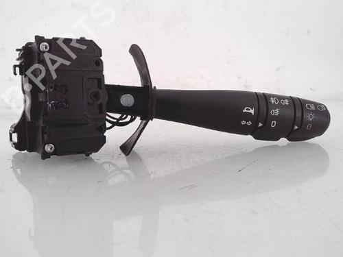 switch-dacia-logan-ls_-2004-25350089 main image