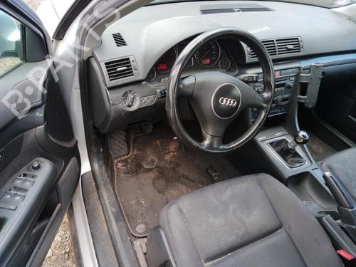 Nebelscheinwerfer links AUDI A4 B6 Avant (8E5) 1.9 TDI | BP25358363C30 