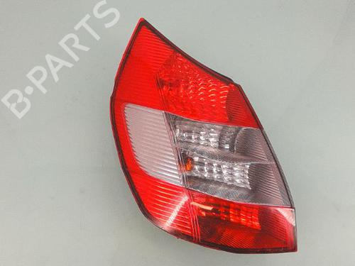 Venstre Baklys RENAULT SCÉNIC II (JM0/1_) 1.6 (JM0C, JM0J, JM1B) (113 hp) 27236703