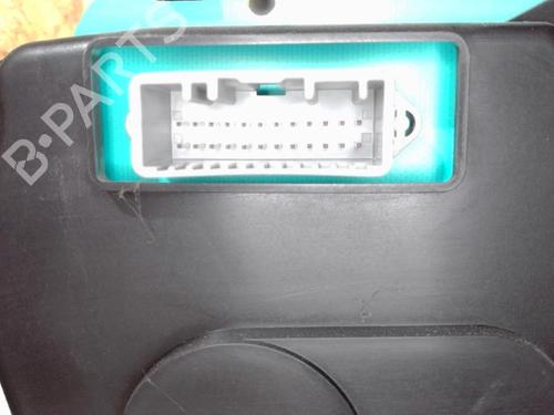 Cockpit DACIA LOGAN MCV (KS_) 1.5 dCi (KS04) (88 hp) 25365460