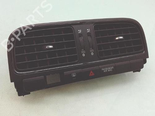 Used Air vent VW POLO V (6R1, 6C1) 1.6 TDI (90 hp) 31083962