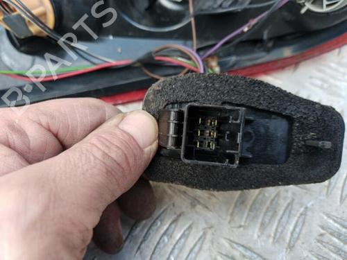 Used Right taillight FORD FIESTA V (JH_, JD_) 1.4 TDCi (68 hp) 25362146