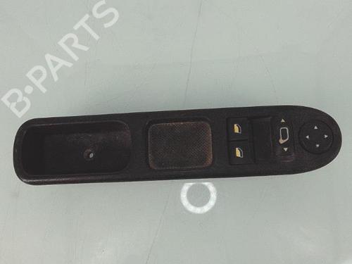 Used Left front window switch PEUGEOT 307 (3A/C) 1.6 16V (109 hp) 25352577