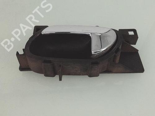 Used Front left interior door handle Front left interior door handle PEUGEOT 407 SW (6E_, 6D_) 2.0 HDi 135 (136 hp) 25834767 25834767