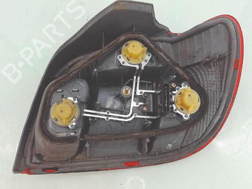Left taillight TOYOTA YARIS (_P1_) 1.3 (SCP12_, SCP13_, SCP12R, SCP13R) | BP29756817C34