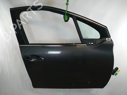 Used Right front door PEUGEOT 208 I (CA_, CC_) 1.2 THP 110 (110 hp) 29571322