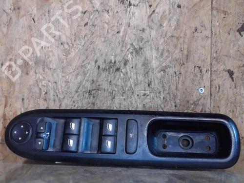 Used Switch PEUGEOT 407 SW (6E_, 6D_) 2.0 HDi 135 (136 hp) 25373052