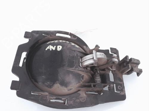 Used Front right interior door handle Front right interior door handle 25361713 25361713