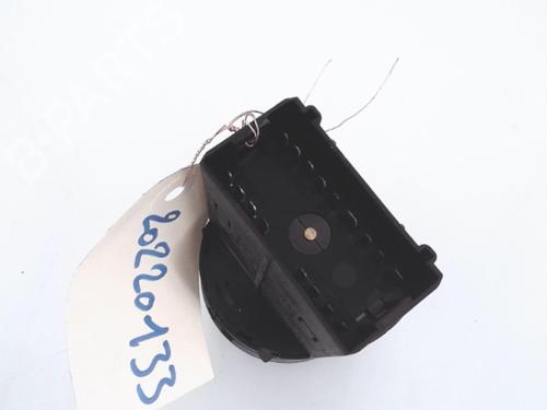 Used Headlight switch Headlight switch VW PASSAT B5.5 (3B3) 1.9 TDI (130 hp) 25369834 25369834