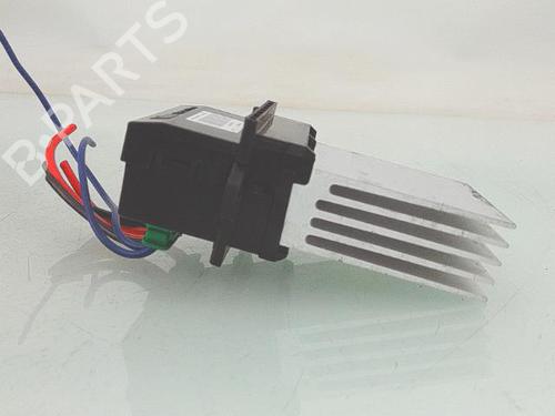 Used Heater resistor Heater resistor RENAULT SCÉNIC II (JM0/1_) 2.0 dCi (JM1K) (150 hp) 30368428 30368428