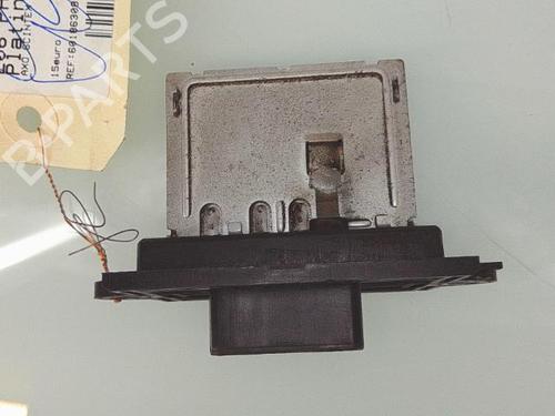 Used Heater resistor Heater resistor NISSAN MICRA III (K12) 1.2 16V (80 hp) 25359868 25359868