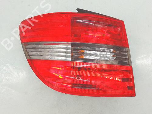 Venstre baglygte MERCEDES-BENZ B-CLASS Sports Tourer (W245) B 180 CDI (245.207) (109 hp) 32341893