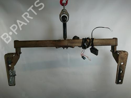 Used Tow ball/Mechanism CITROËN C4 I (LC_) 1.6 HDi (90 hp) 30732841