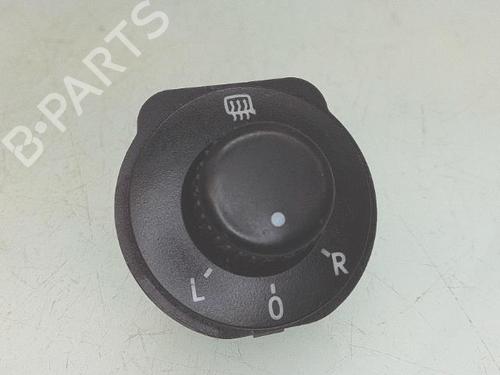 switch-vw-polo-v-6r1-6c1-2009-2010-2011-2012-2013-2014-2015-2016-2017-2018-2019-2020-2021-2022-31083981 main image