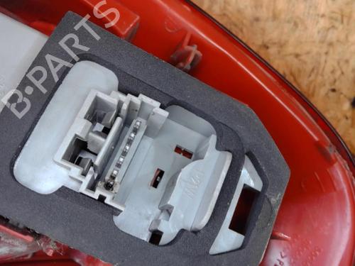 Right taillight RENAULT CLIO II (BB_, CB_) 1.4 16V (B/CB0P, BB13) | BP25364422C35 