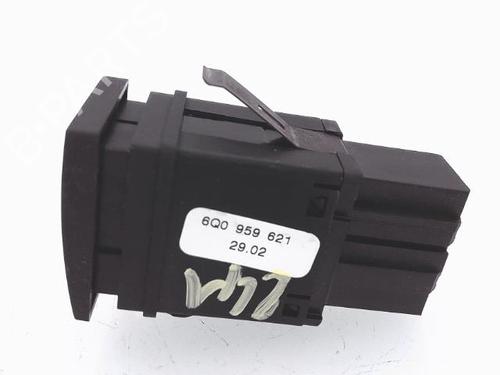 Used Switch Switch VW POLO IV (9N_, 9A_) 1.4 16V (75 hp) 25372268 25372268