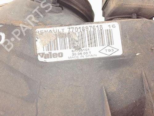 Right headlight RENAULT CLIO II (BB_, CB_) 1.2 (BB0A, BB0F, BB10, BB1K, BB28, BB2D, BB2H, CB0A,... | BP25352435C29 