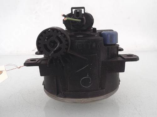 right-front-fog-light-fiat-500l-351_-352_-2012-25349666 main image