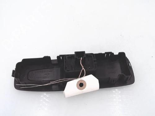 Left rear window switch RENAULT SCÉNIC IV (J9_) 1.2 TCe 130 254214896R