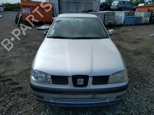 Right headlight SEAT IBIZA II (6K1) 1.4 16V | BP25358573C29 