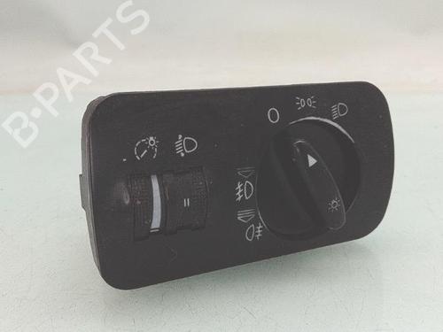 Used Headlight switch AUDI A3 (8L1) 1.9 TDI (110 hp) 32449044