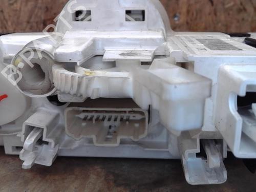 Commande Chauffage RENAULT MEGANE II (BM0/1_, CM0/1_) 1.5 dCi (BM1E, CM1E) (106 hp) 25370225