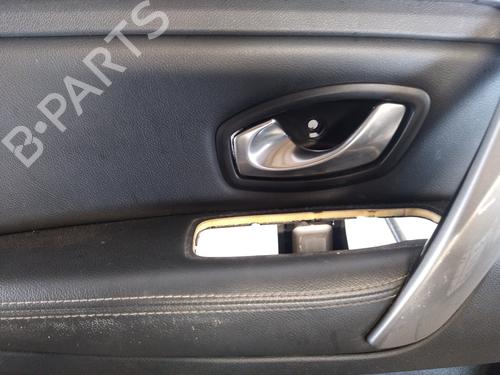 front-left-panel-renault-laguna-iii-bt01-2007-2008-2009-2010-2011-2012-2013-2014-2015-25363077 main image