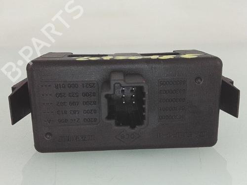 warning-switch-renault-twingo-ii-cn0_-2007-26711559 main image