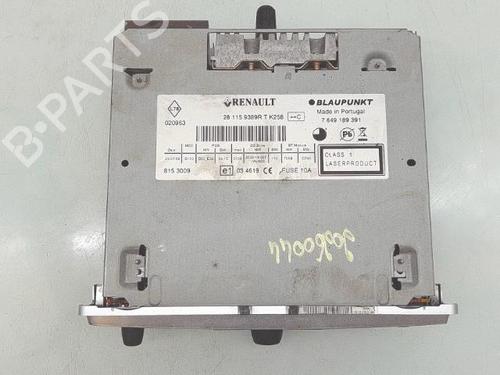 radio-renault-megane-iii-hatchback-bz01_-b3_-2008-32241540 main image