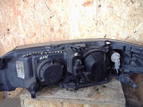 Used Right headlight Right headlight RENAULT LAGUNA II (BG0/1_) [2001-2007] 25367690 25367690