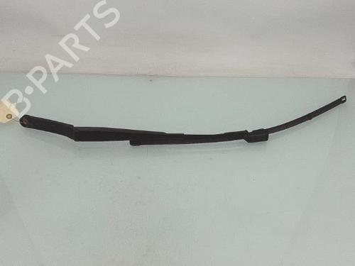 Used Front windshield wiper arm VW GOLF VI (5K1) 2.0 TDI (110 hp) 29340684