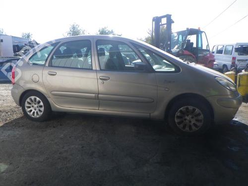 Right mirror CITROËN XSARA PICASSO (N68) 2.0 HDi | BP27212556C27 