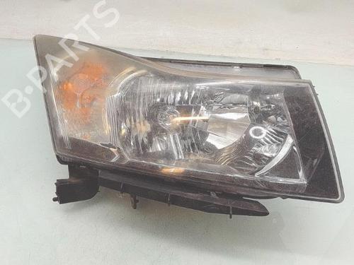 right-headlight-chevrolet-cruze-j300-2009-33973701 main image