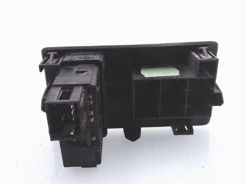 Used Headlight switch RENAULT KANGOO / GRAND KANGOO II (KW0/1_) 1.5 dCi 90 (KW05, KW08, KW0G, KW11) (90 hp) 25350721