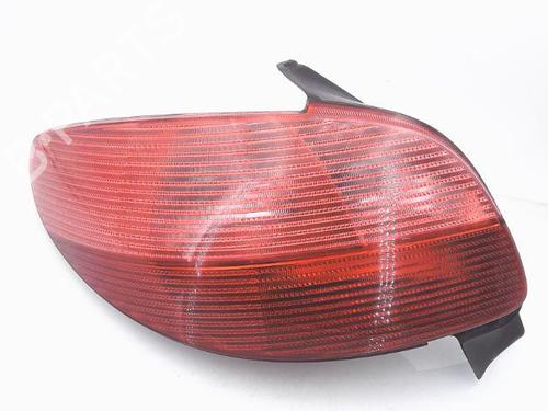 Venstre baglygte PEUGEOT 206 Hatchback (2A/C) 1.4 i | BP25371807C34 