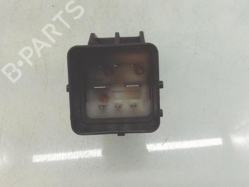 Used Electronic module Electronic module PEUGEOT 107 (PM_, PN_) 1.4 HDi (54 hp) 31129036 31129036
