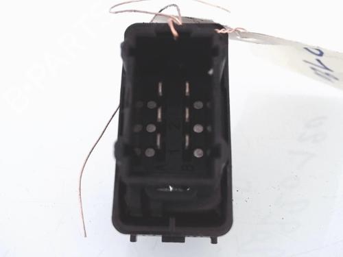 Used Right front window switch CITROËN C3 Picasso (SH_) 1.4 VTi 95 (SH8FSC, SH8FP0, SH8FP6) (95 hp) 25351268
