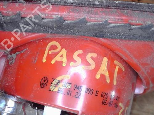 Heckleuchte links hinten für VW PASSAT B6 (3C2) 2.0 TDI (140 hp) 25359053
