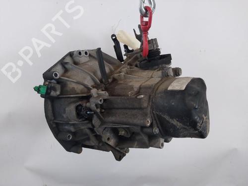 Used Gearbox NISSAN MICRA III (K12) 1.2 16V (80 hp) 25360811