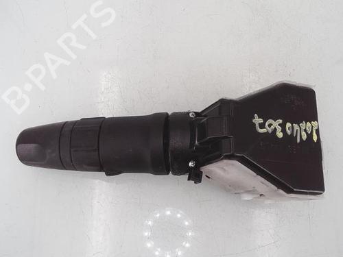 switch-nissan-note-e11-ne11-2005-2006-2007-2008-2009-2010-2011-2012-2013-25368076 main image