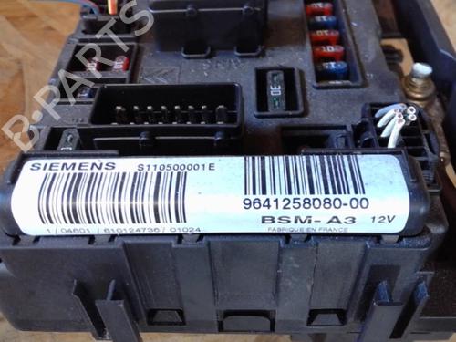 Fuse box CITROËN C5 I (DC_) 2.0 HDi (DCRHZB, DCRHZE) | BP25365021E1 