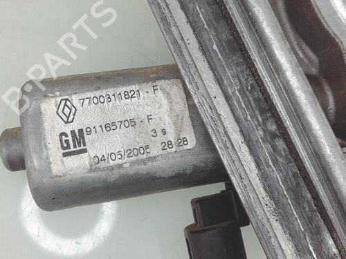 Used Front right window mechanism Front right window mechanism RENAULT TRAFIC II Van (FL) 1.9 dCi 80 (FL0B) (82 hp) 26273735 26273735