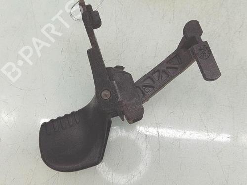Used Front right exterior door handle Front right exterior door handle 37092383 37092383