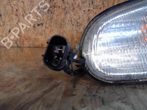 Right front indicator HYUNDAI SONATA III (Y-3) 3.0 i V6 | BP25373285C33 