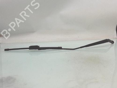 Used Front windshield wiper arm Front windshield wiper arm FIAT 500L (351_, 352_) 0.9 (199LYC1B) (105 hp) 40032893 40032893