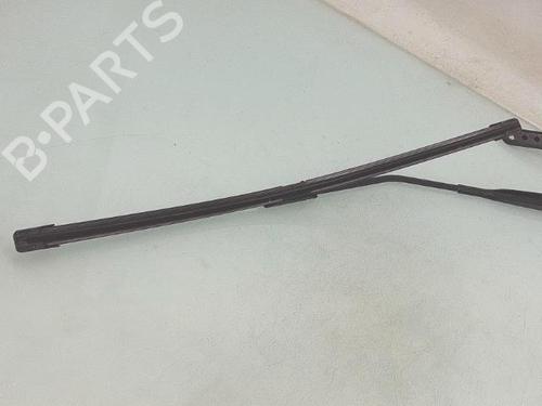 front-windshield-wiper-arm-renault-scenic-ii-jm01_-2003-2004-2005-2006-2007-2008-2009-2010-38009783 main image