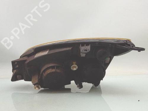 Right headlight CITROËN C5 I (DC_) 2.0 HDi (DCRHZB, DCRHZE) | BP31357704C29